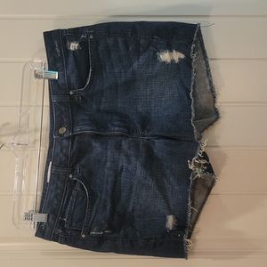 Gap shorts